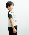 子供服 男の子 綿100％ロゴプリントＴシャツ アイボリー(12) モデル画像アップ