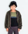 子供服 男の子 本体綿１００％バイカラーデザインTシャツ カーキ(82) モデル画像