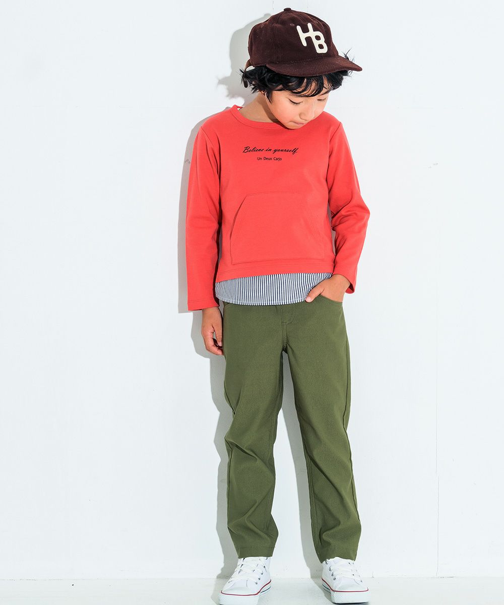 子供服 男の子 Tシャツ　レイヤード風　ポケット　文字入り　バックプリント　本体綿１００％ オレンジ(07) モデル画像全身
