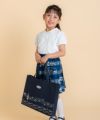 子供服 女の子 音符プリントトートバッグ ネイビー(06) モデル画像3