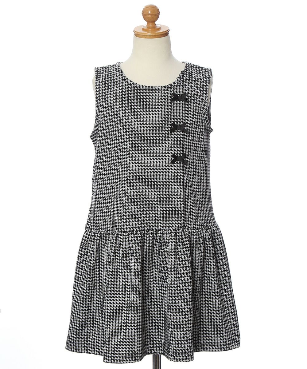 ベビー服 女の子 チェック柄　リボンつき　ギャザー　ワンピース ホワイト×ブラック(10) トルソー正面