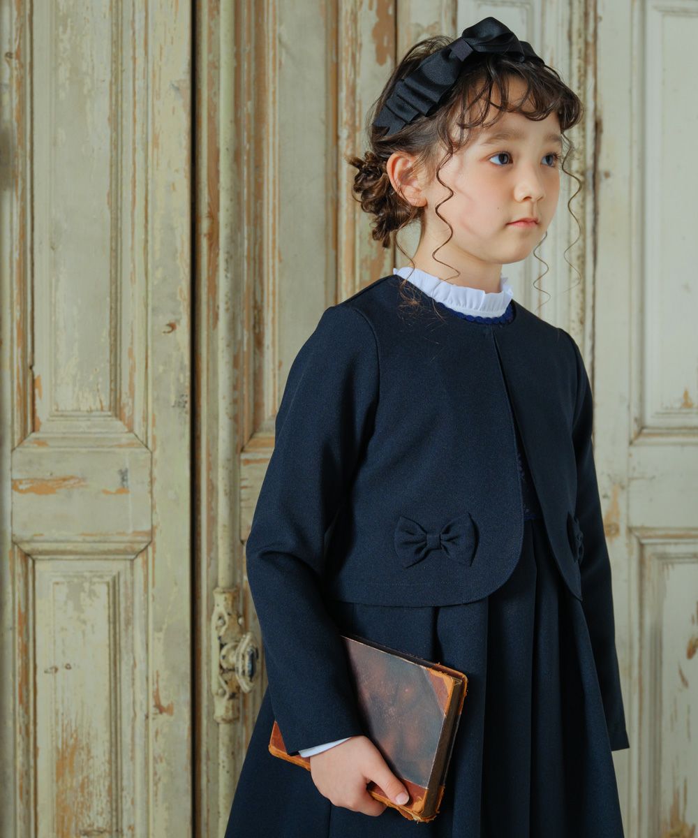 子供服 女の子 結婚式 発表会 リボン付きボレロ ネイビー(06) モデル画像2