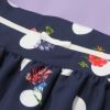 子供服 女の子 花柄 リボン ギャザー ワンピース ネイビー(06) デザインポイント1