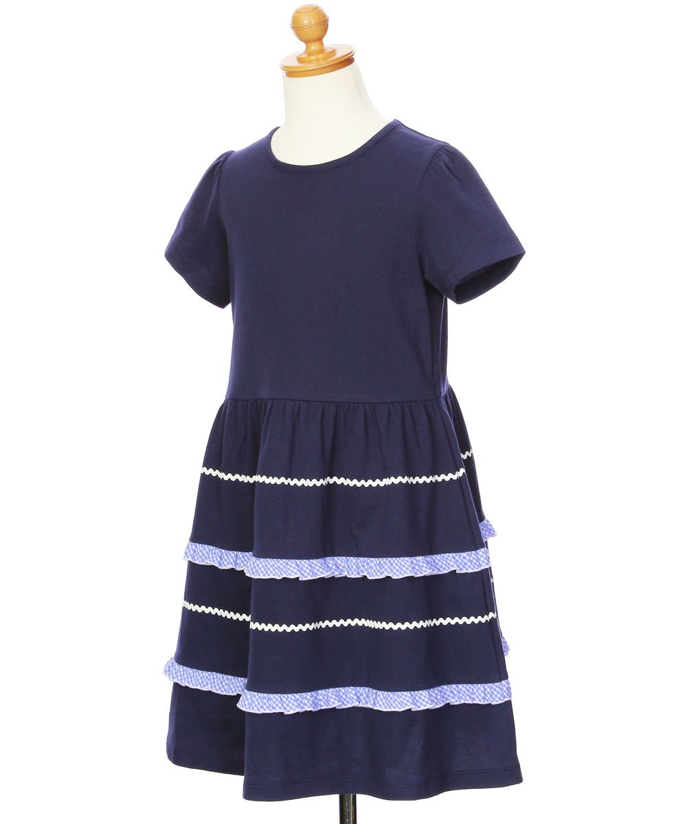 ベビー服 女の子 綿100％ フリル付き ギャザー ワンピース ネイビー(06) トルソー斜め