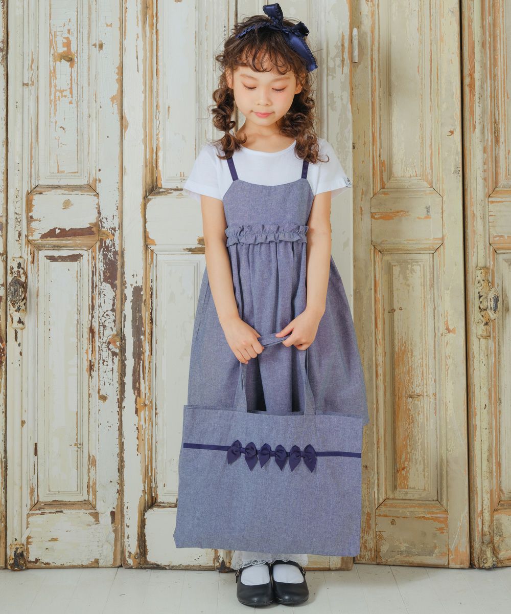 子供服 女の子 綿100％ ギャザー ＆ フリル ドッキングワンピース ネイビー(06) モデル画像4