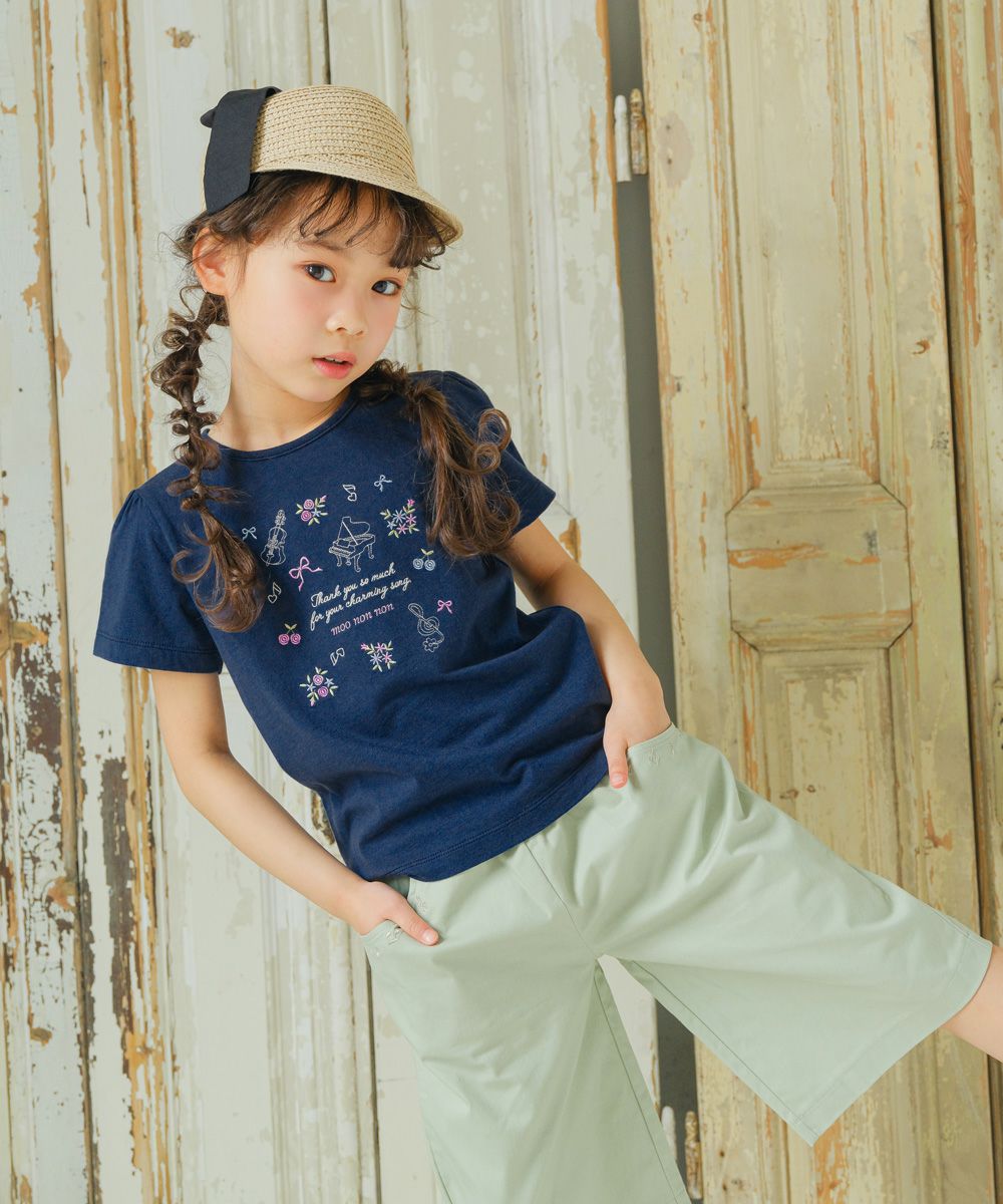 ベビー服 女の子 綿100％ 音楽会 ＆ リボン お花 刺繍 Tシャツ ネイビー(06) モデル画像1