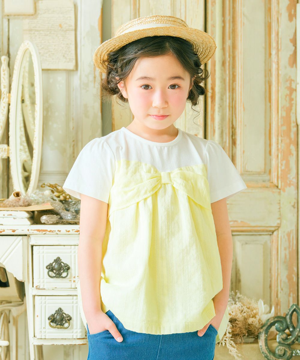 子供服 女の子 リボンつき ドビー織り ストライプ模様 重ね着風 Tシャツ イエロー(04) モデル画像