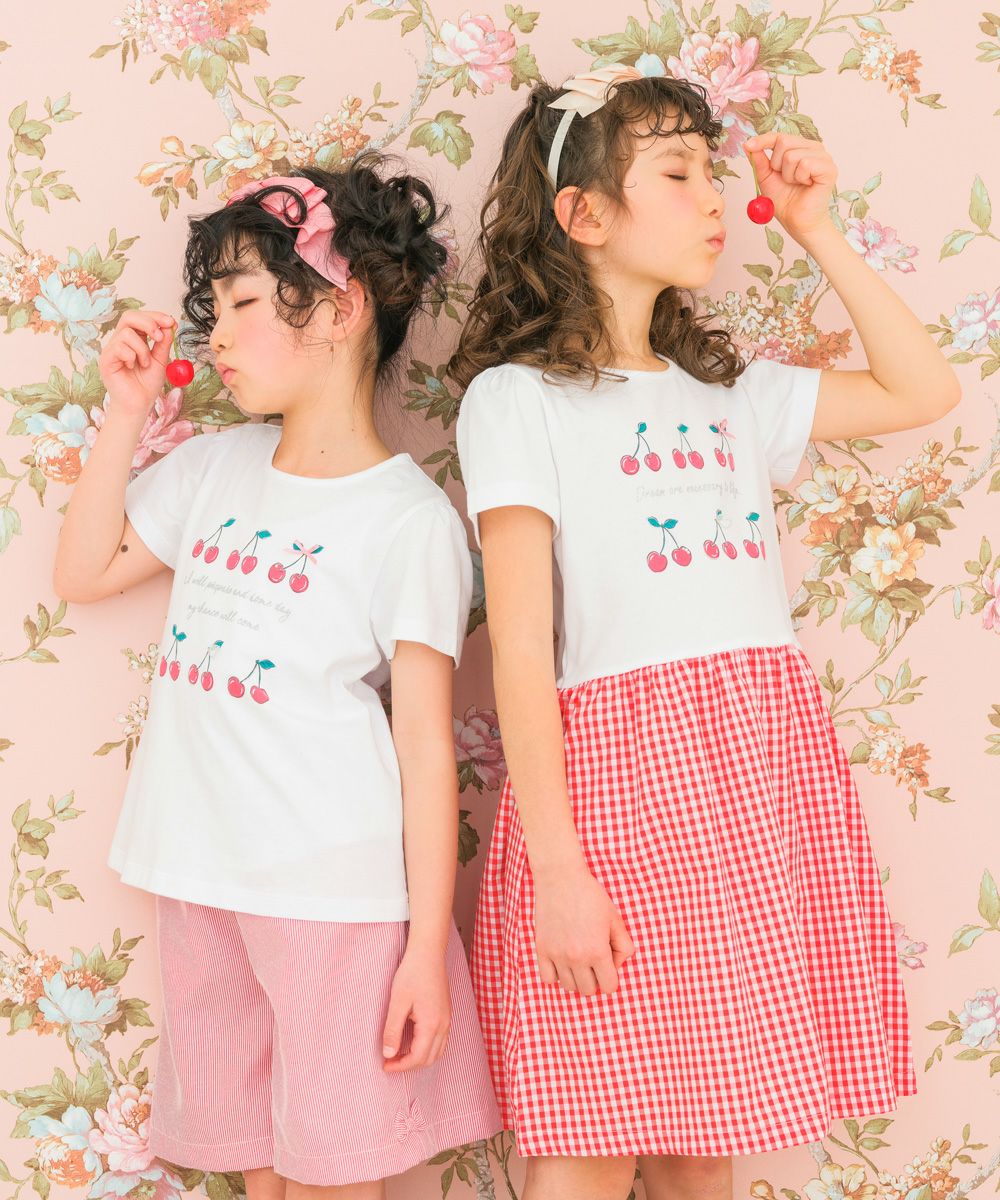 子供服 女の子 リボン ＆ さくらんぼ ロゴ プリント ギンガムチェック ドッキングワンピース レッド(03) モデル画像4