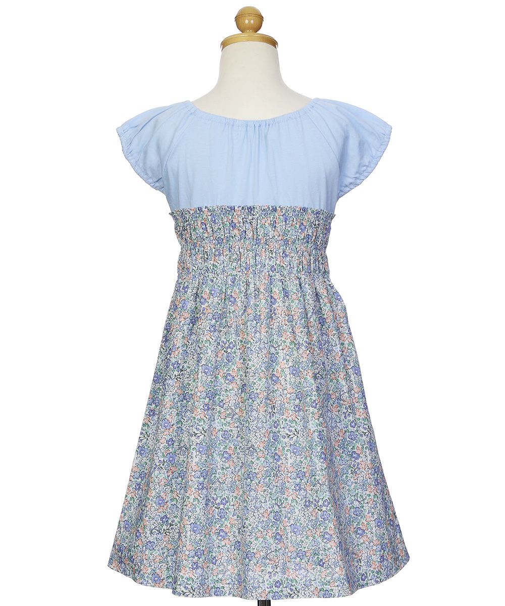 子供服 女の子 綿100％ 花柄 ギャザー ドッキングワンピース ブルー(61) トルソー背面