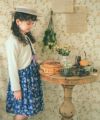 子供服 女の子 ボアボレロ オフホワイト(11) モデル画像アップ