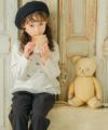 子供服 女の子 バラ お花 ＆ リボン 刺繍 裾フリル Tシャツ アイボリー(12) モデル画像2