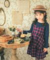 子供服 女の子 オリジナルチェック柄 飾りボタン キュロットパンツ ネイビー(06) モデル画像4