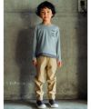 子供服 男の子 裾フェイクレイヤード ロゴプリントTシャツ 杢ｸﾞﾚｰ(92) モデル画像全身