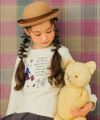 子供服 女の子 女の子モチーフ ロゴ プリント裏毛 トレーナー アイボリー(12) モデル画像1