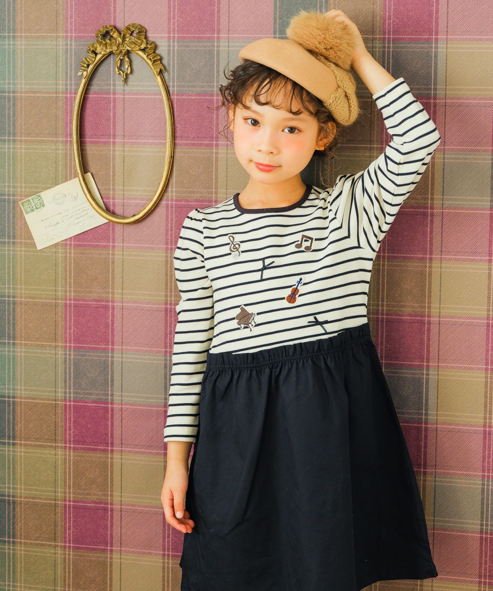 ベビー服 女の子 音楽会モチーフ ボーダー柄 ドッキングワンピース ホワイト×ブラック(10) モデル画像1