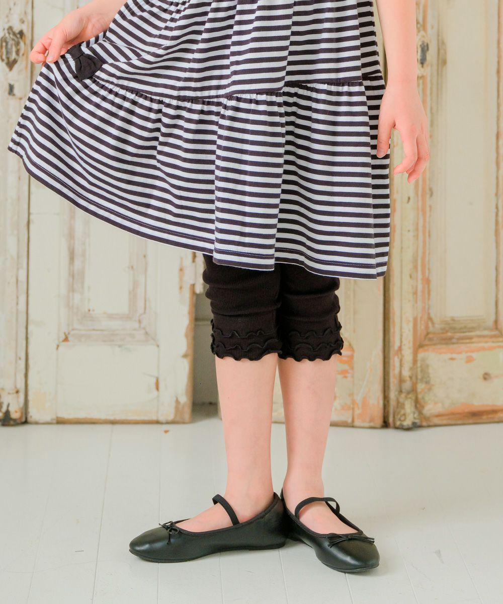ベビー服 女の子 子ども服 こども キッズ ジュニア 小学生 通学 ストレッチ のびのび リブ 7分丈レギンス ブラック(00) モデル画像全身