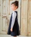 ベビー服 女の子 日本製 リボン付き ワンピース ネイビー(06) モデル画像全身