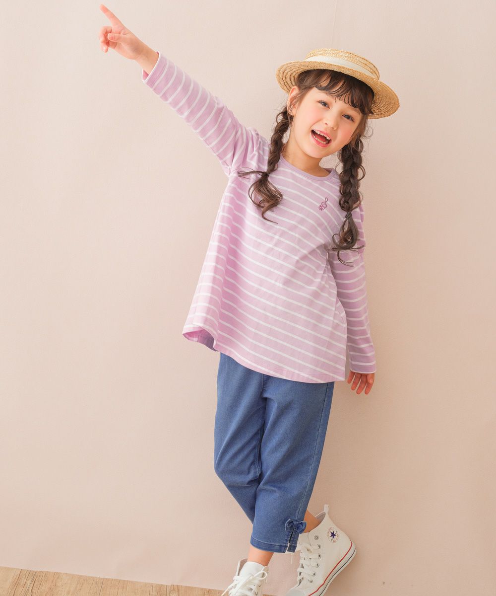 子供服 女の子 リボン付き ストレッチデニム 7分丈パンツ ブルー(61) モデル画像4