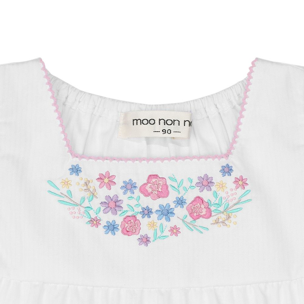 ベビー服 女の子 お花 刺繍  Aライン ワンピース オフホワイト(11) デザインポイント1