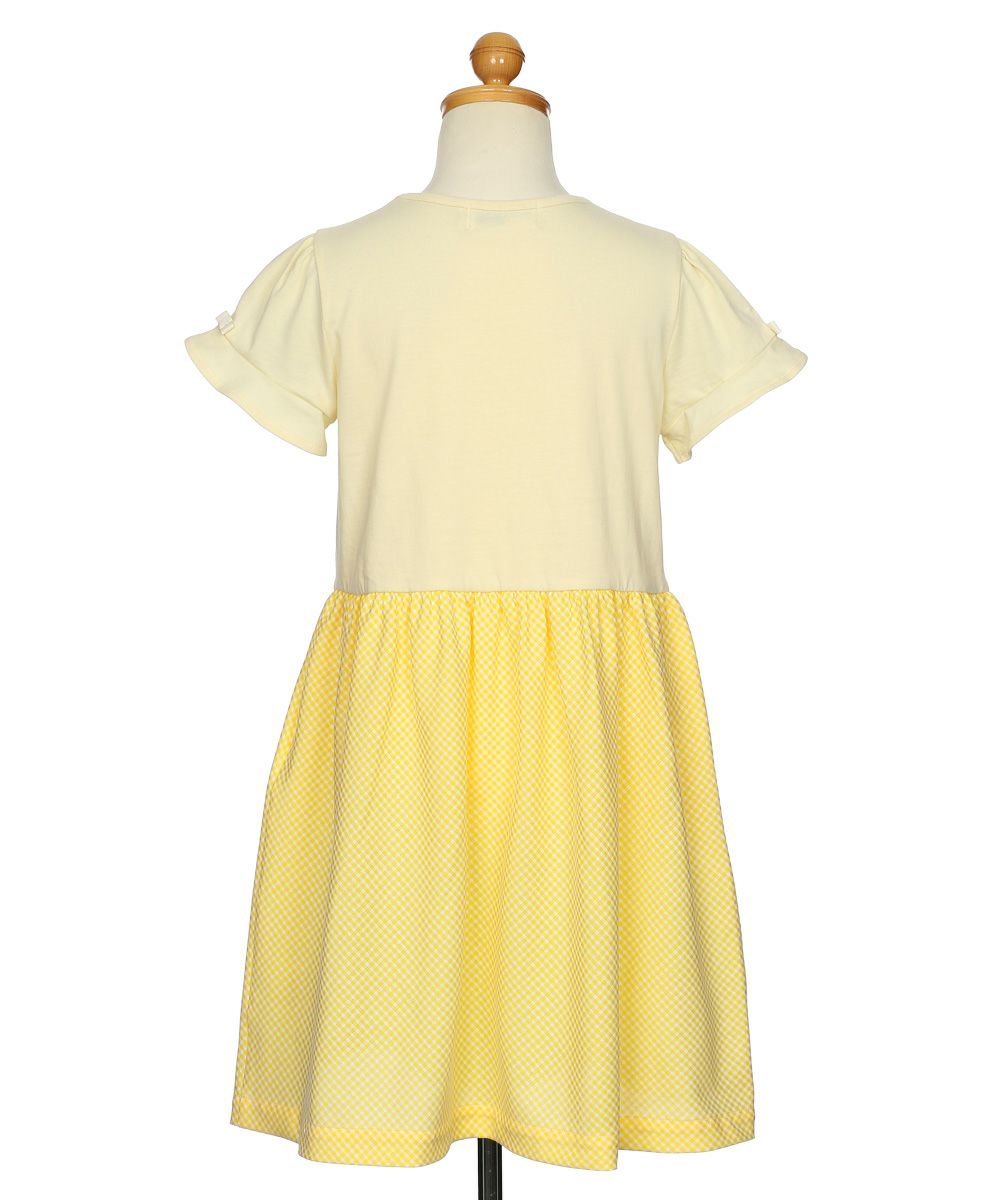 ベビー服 女の子 さくらんぼ柄 リボン付き ギンガムチェック  ドッキングワンピース イエロー(04) トルソー背面