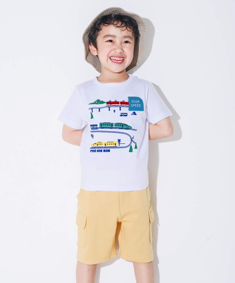 ベビー服 男の子 綿100％ 電車＆トンネル ワッペン Tシャツ オフホワイト(11) モデル画像3