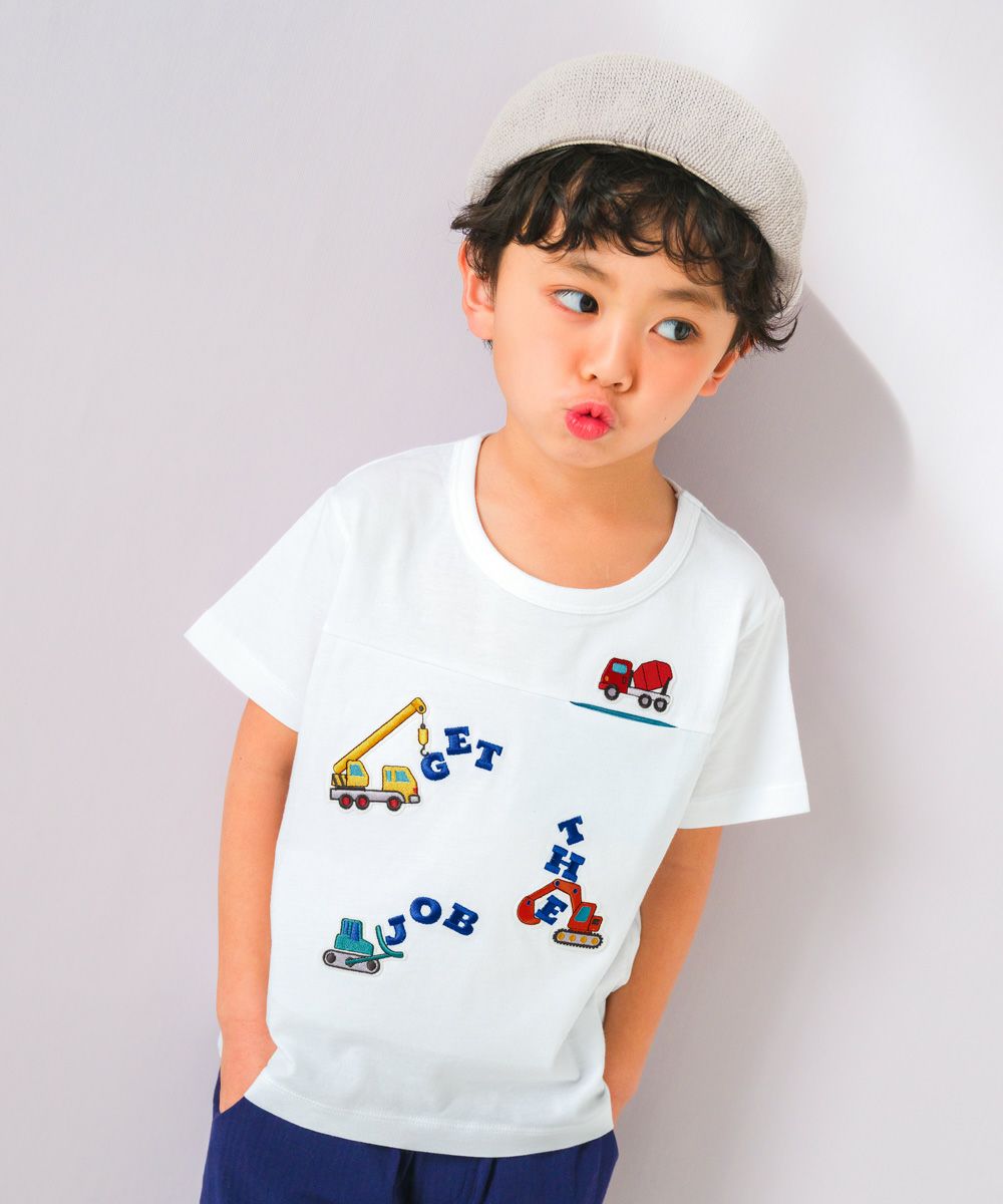 ベビー服 男の子 働く車 刺繍ワッペン Tシャツ オフホワイト(11) モデル画像1