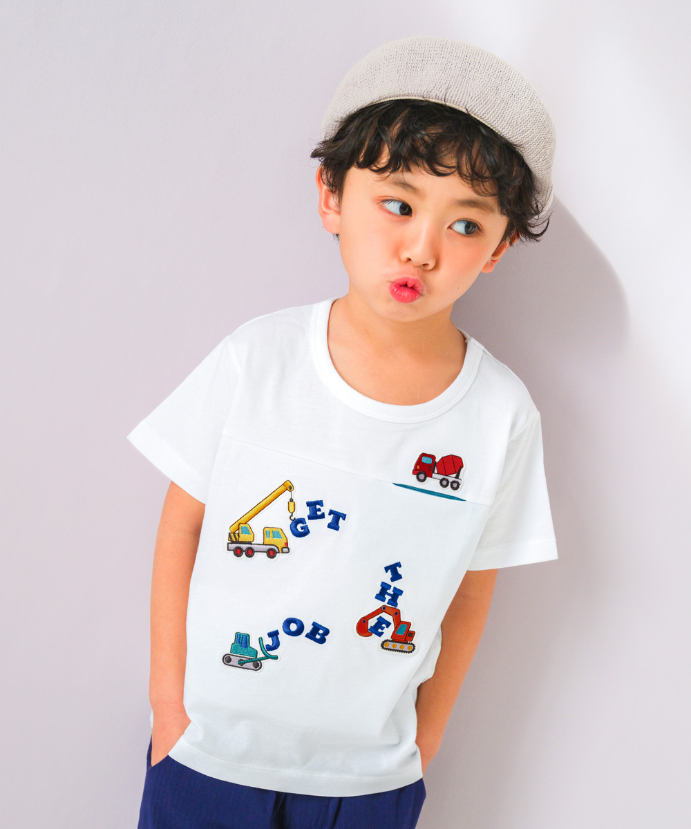 ベビー服 男の子 働く車 刺繍ワッペン Tシャツ オフホワイト(11) モデル画像1