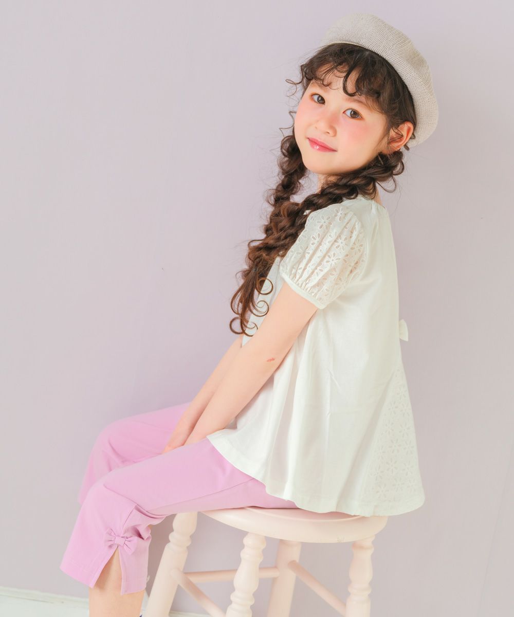 ベビー服 女の子 バックリボン お花レース 切替 Tシャツ オフホワイト(11) モデル画像4