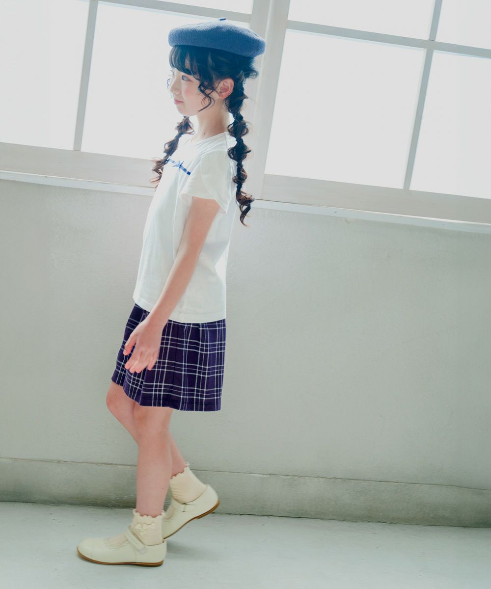 子供服 女の子 綿100％ チューリップ袖 カットソーTシャツ オフホワイト(11) モデル画像3