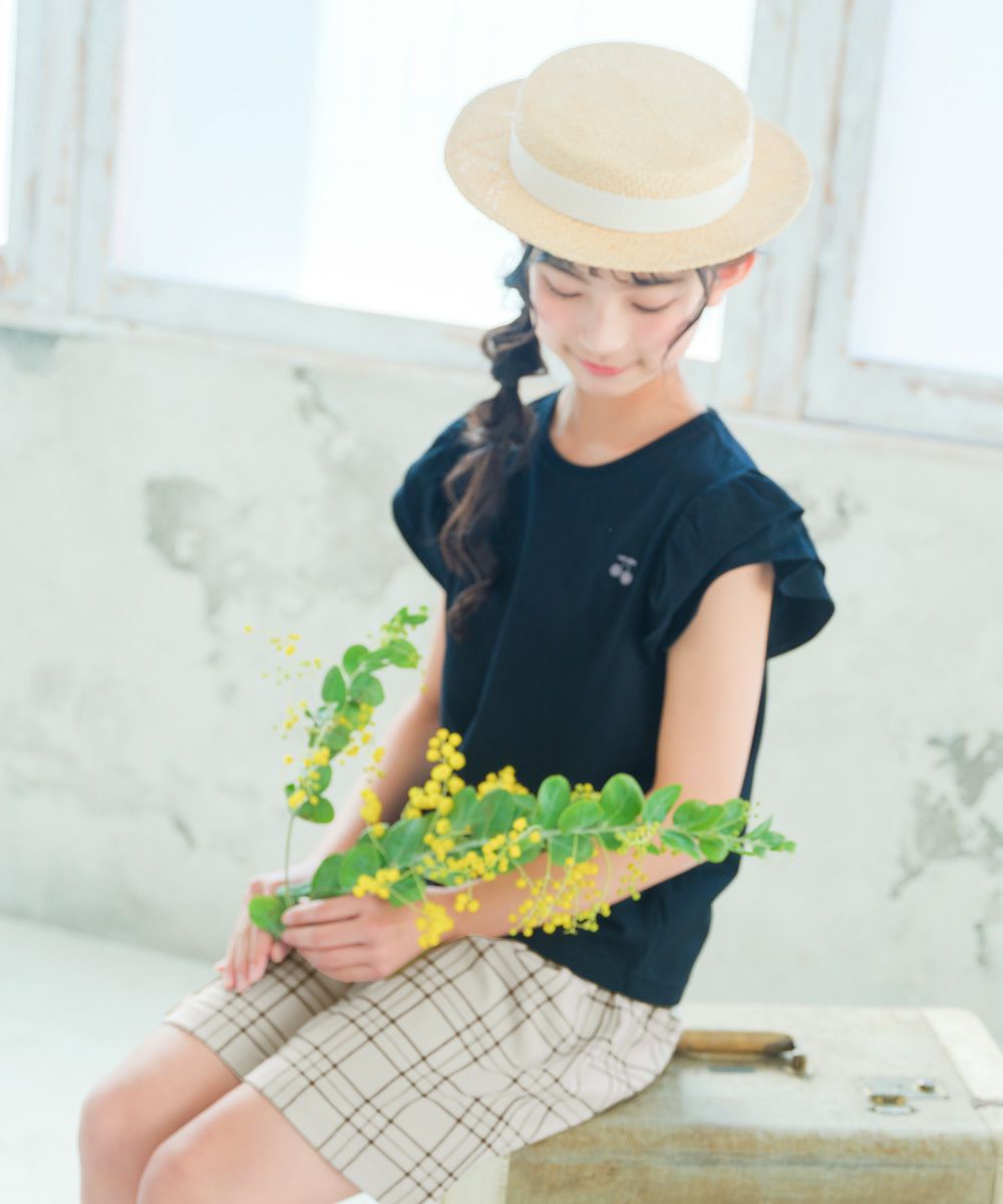 子供服 女の子 綿100％ さくらんぼ 刺繍 フリル 袖 Tシャツ ブラック(00) モデル画像3