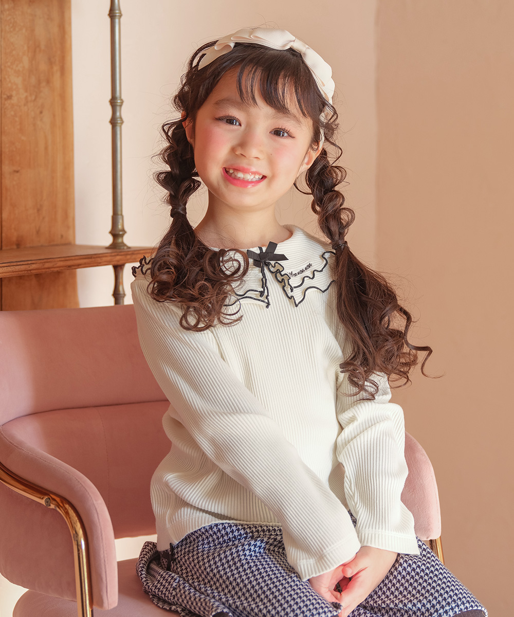 子供服 女の子 【TIME SALE】フリル襟 リブ Tシャツ オフホワイト(11) モデル画像4