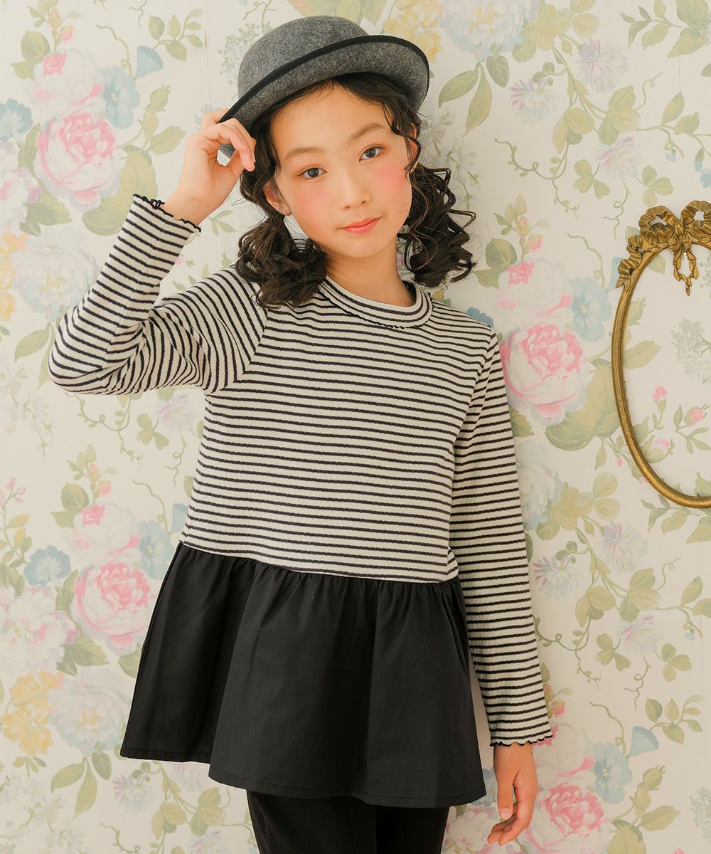 子供服 女の子 おしゃれ かわいい ガーリーカジュアル ボーダー柄 りぼん プレゼント ギフト ホワイト×ブラック(10) モデル画像アップ