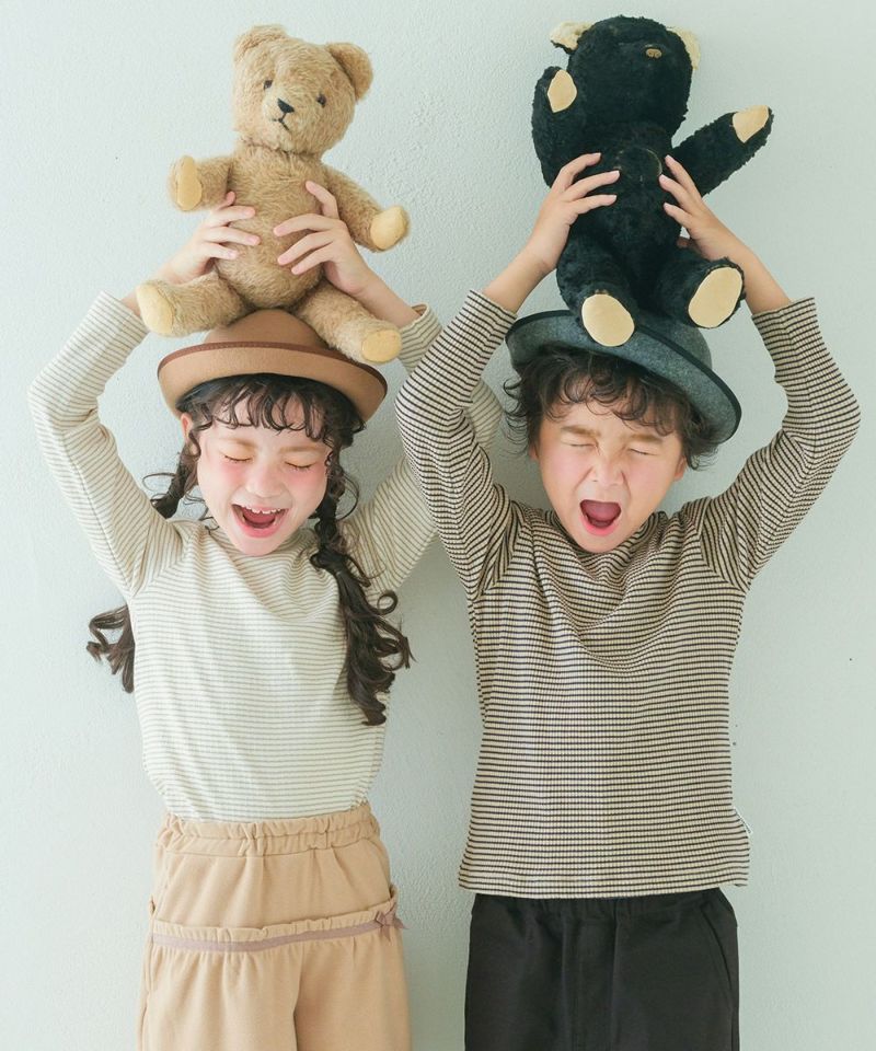 ストライプ柄ポケットモチーフつきTシャツ