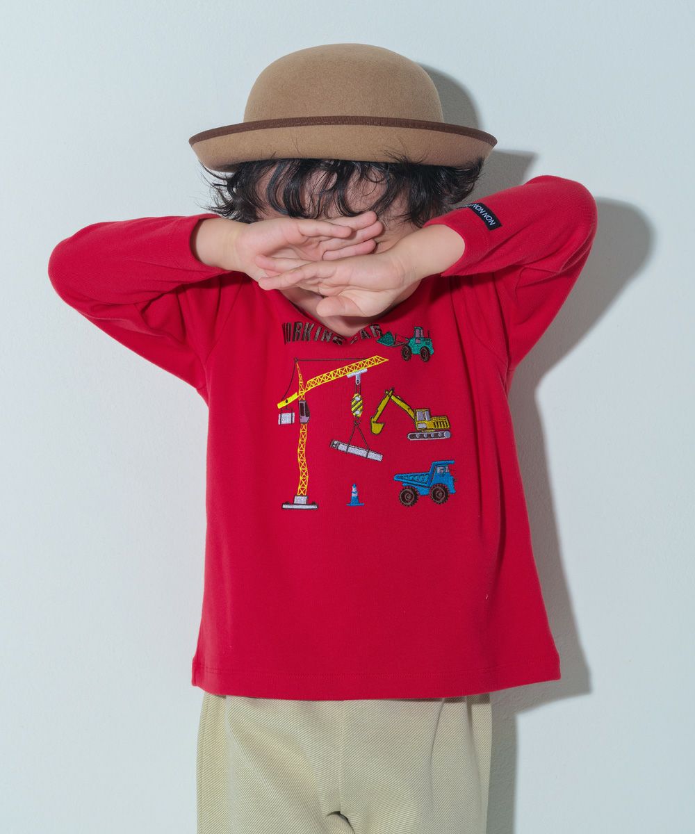 ベビー服 男の子 働く車 刺繍 微起毛トレーナー レッド(03) モデル画像1