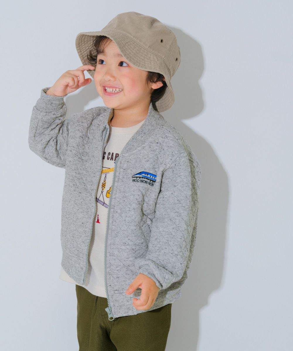 ベビー服 男の子 電車 刺繍 キルティング パーカージャケット 杢ｸﾞﾚｰ(92) モデル画像全身