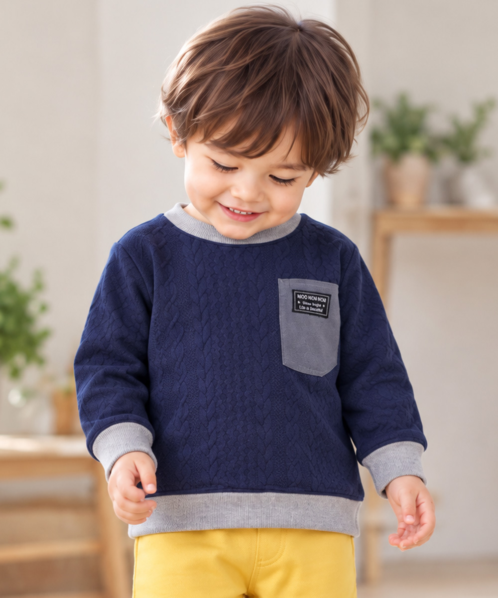 子供服 男の子 ニット風 アラン模様 長袖トップス ネイビー(06) モデル画像4