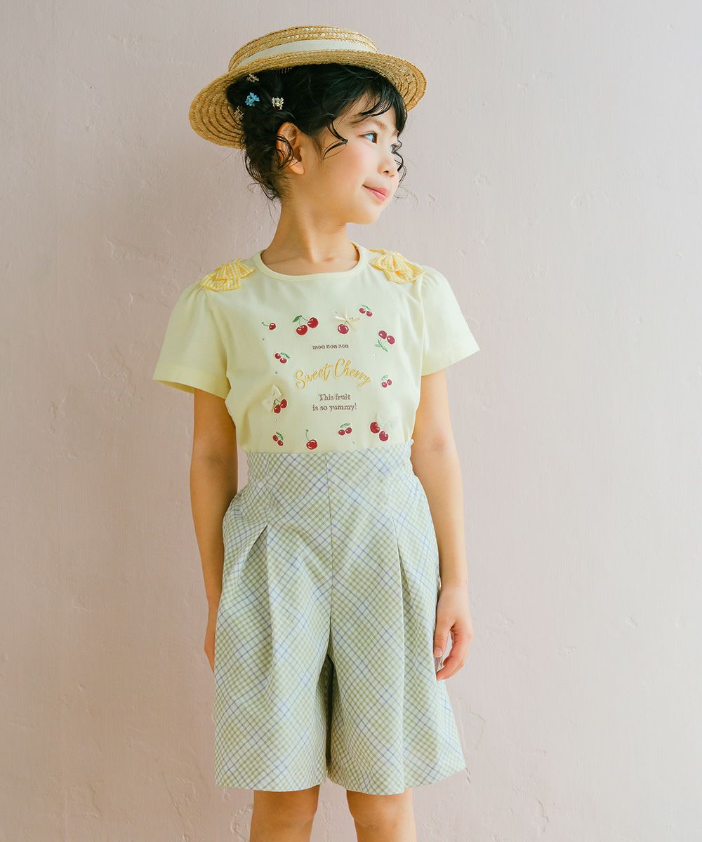 子供服 女の子 綿100% チェック柄キュロットパンツ グリーン(08) モデル画像全身