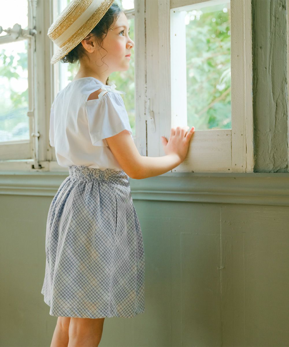 子供服 女の子 綿100% チェック柄キュロットパンツ ブルー(61) モデル画像2
