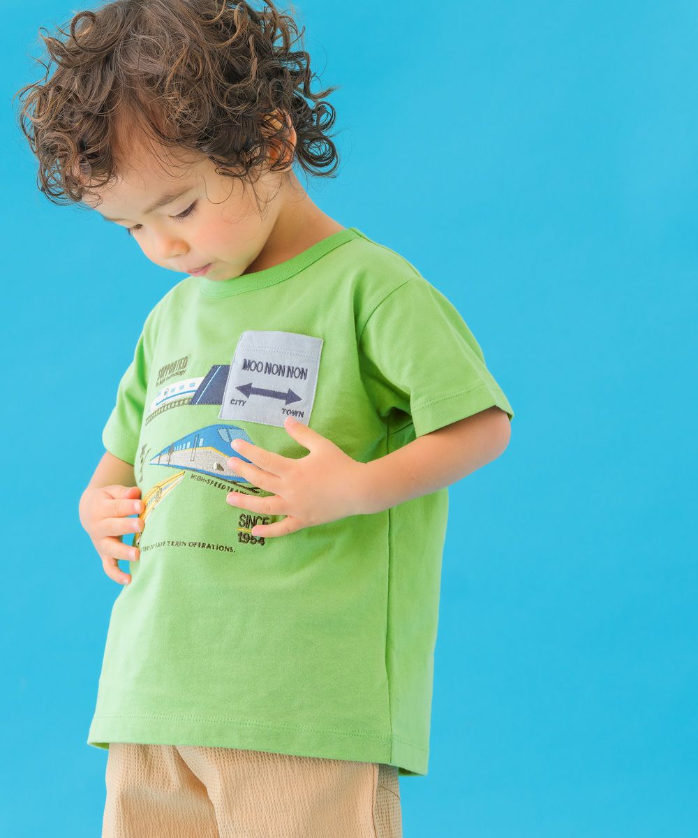 ベビー服 男の子 綿100％ 乗り物 ワッペン 半袖 Tシャツ グリーン(08) モデル画像アップ