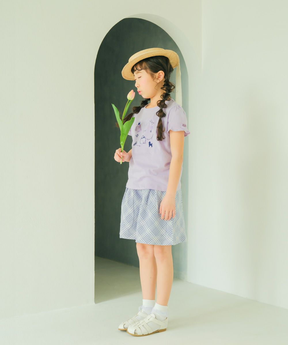 ベビー服 女の子 ドレス＆バッグ 小物プリント 綿100％ Tシャツ パープル(91) モデル画像全身