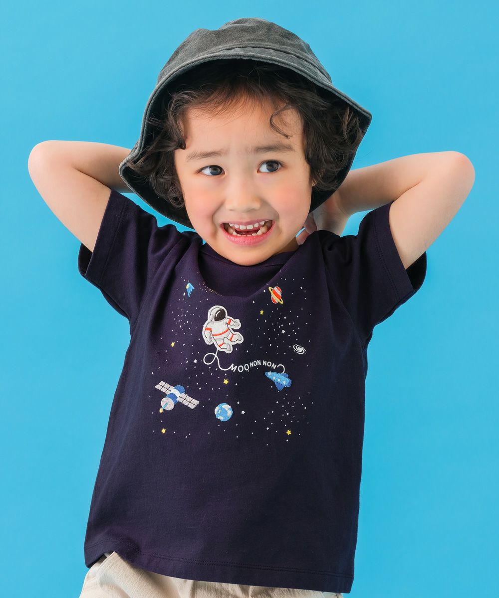 ベビー服 男の子 綿100％ 宇宙 刺繍 半袖 Tシャツ ネイビー(06) モデル画像1