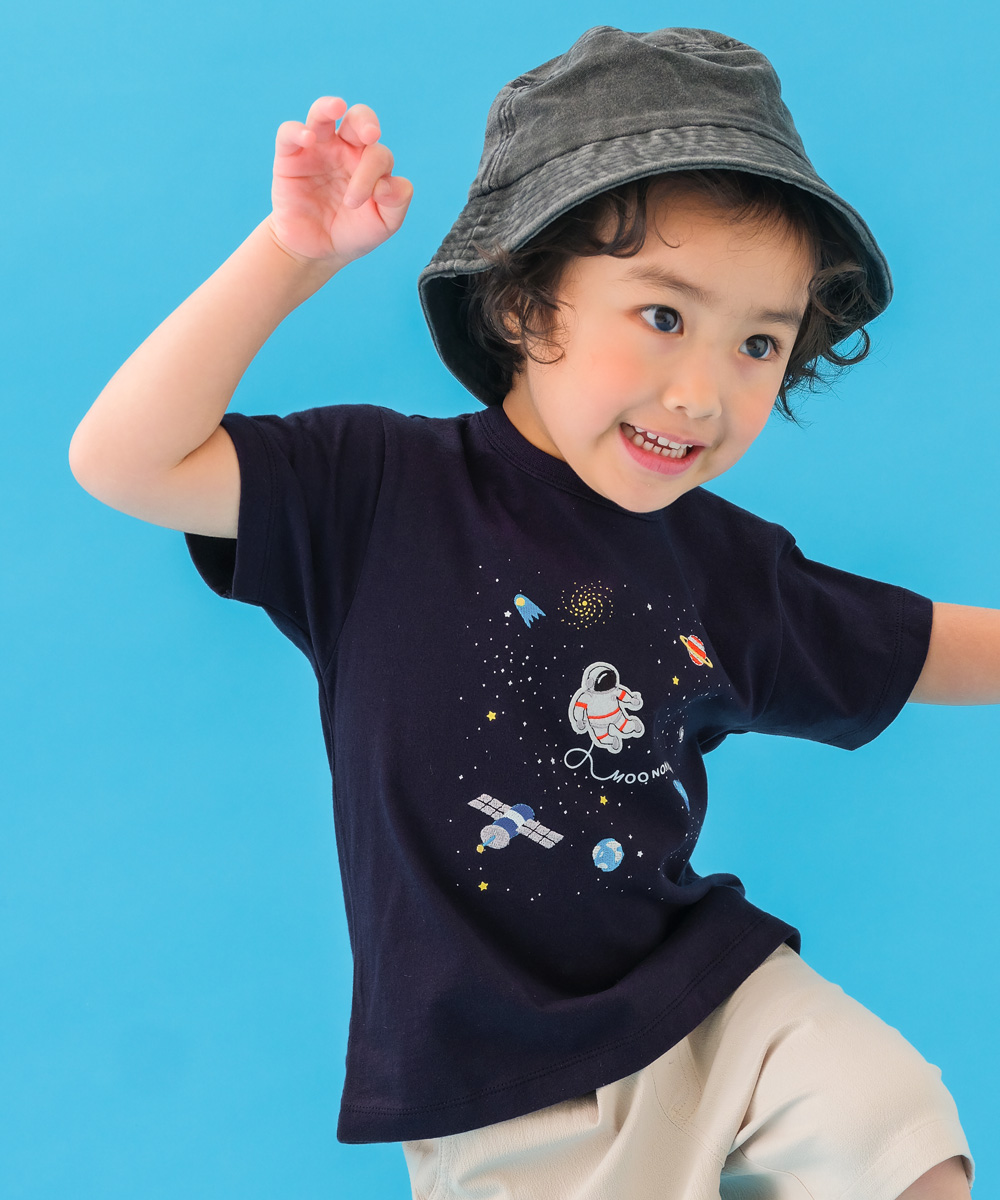 ベビー服 男の子 綿100％ 宇宙 刺繍 半袖 Tシャツ ネイビー(06) モデル画像3