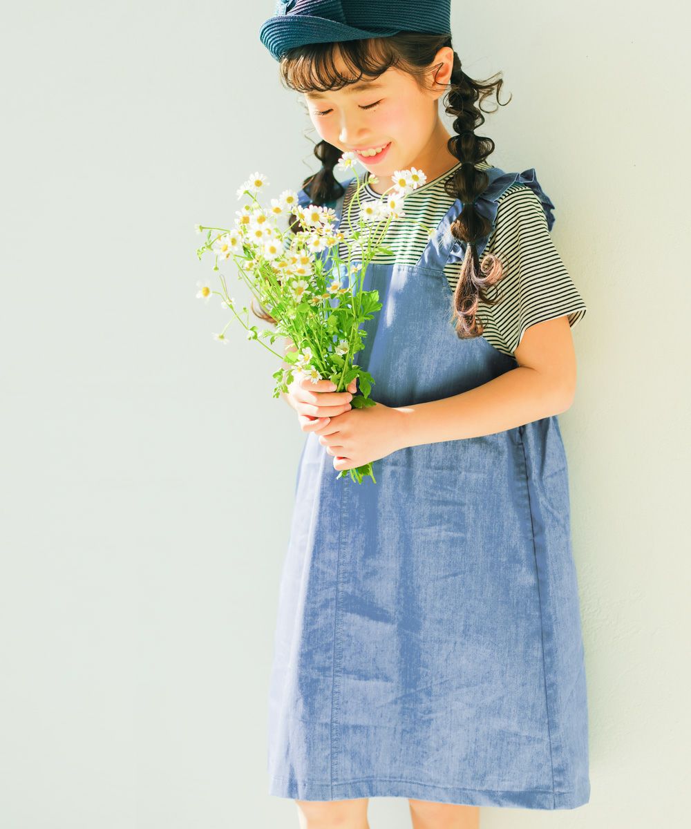 子供服 女の子 ボーダー ＆ 肩フリル 重ね着風 ワンピース ブラック(00) モデル画像全身