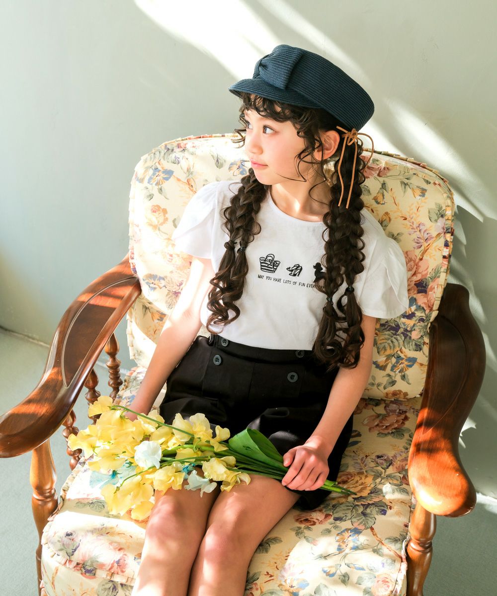 子供服 女の子 ボタン付き フロントタック キュロットパンツ ブラック(00) モデル画像2