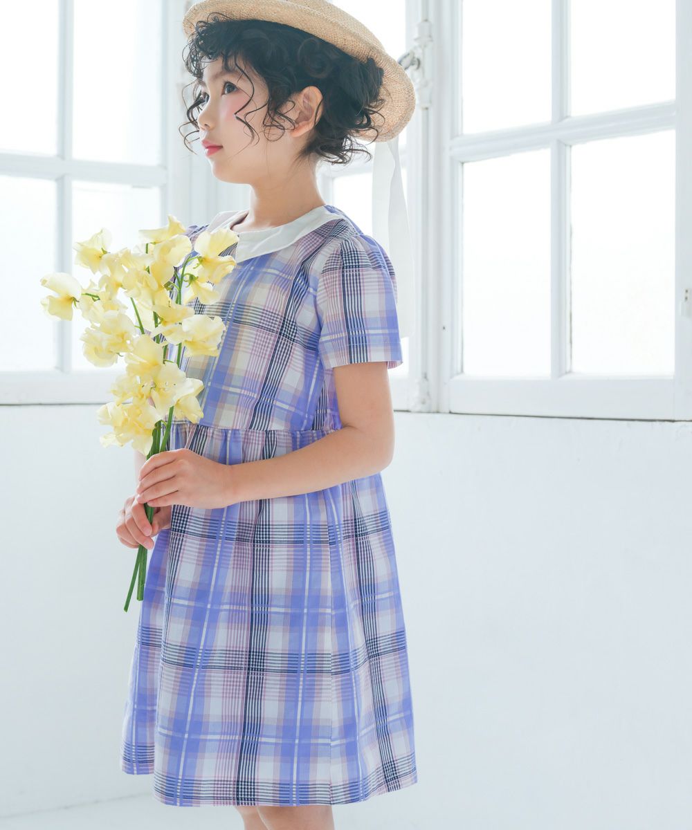 子供服 女の子 チェック柄 襟付き ワンピース ブルー(61) モデル画像アップ