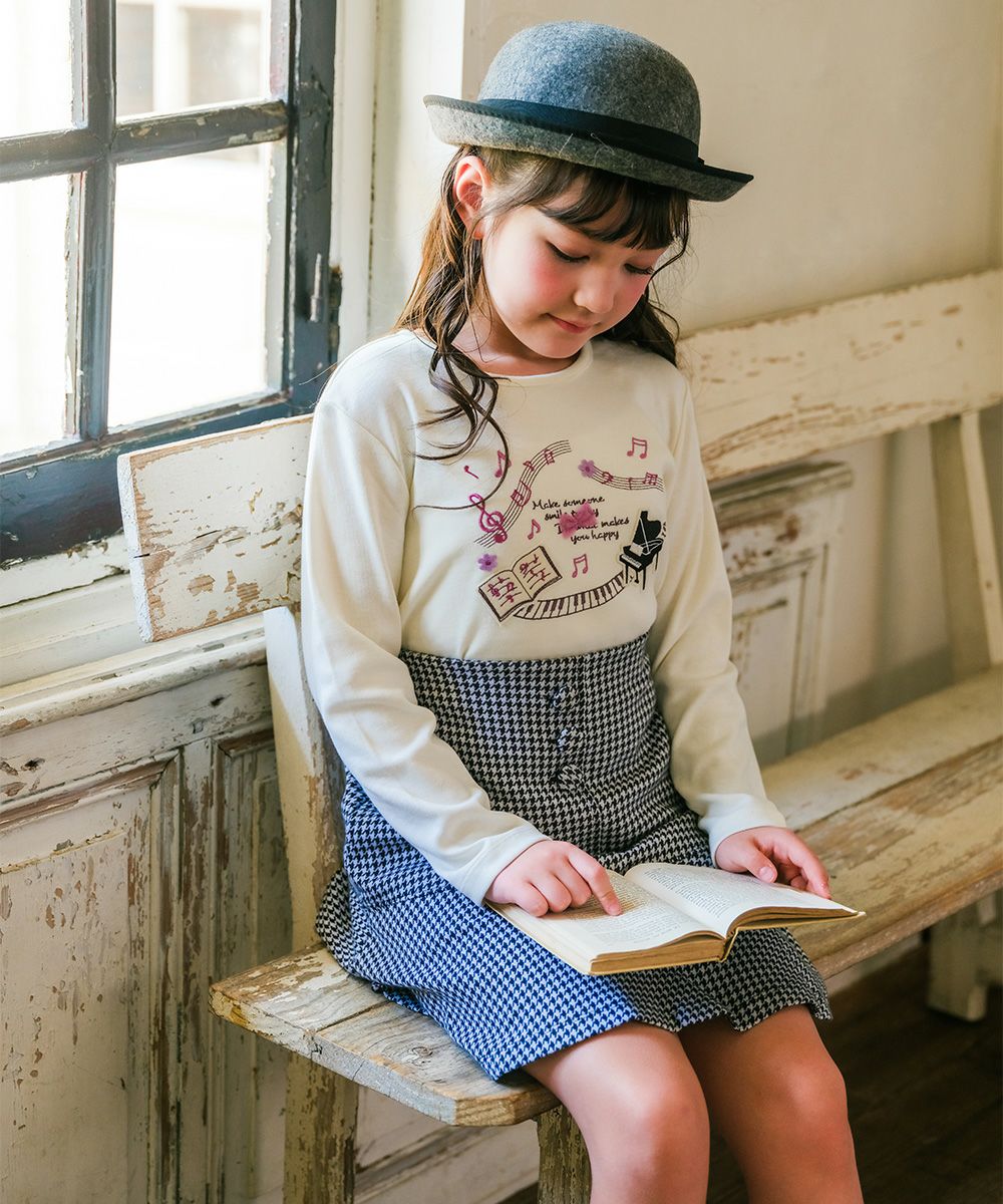 ベビー服 女の子 子ども服 キッズ ジュニア ピアノ 音符 刺? リボン つき カットソー ロンT オフホワイト(11) モデル画像1