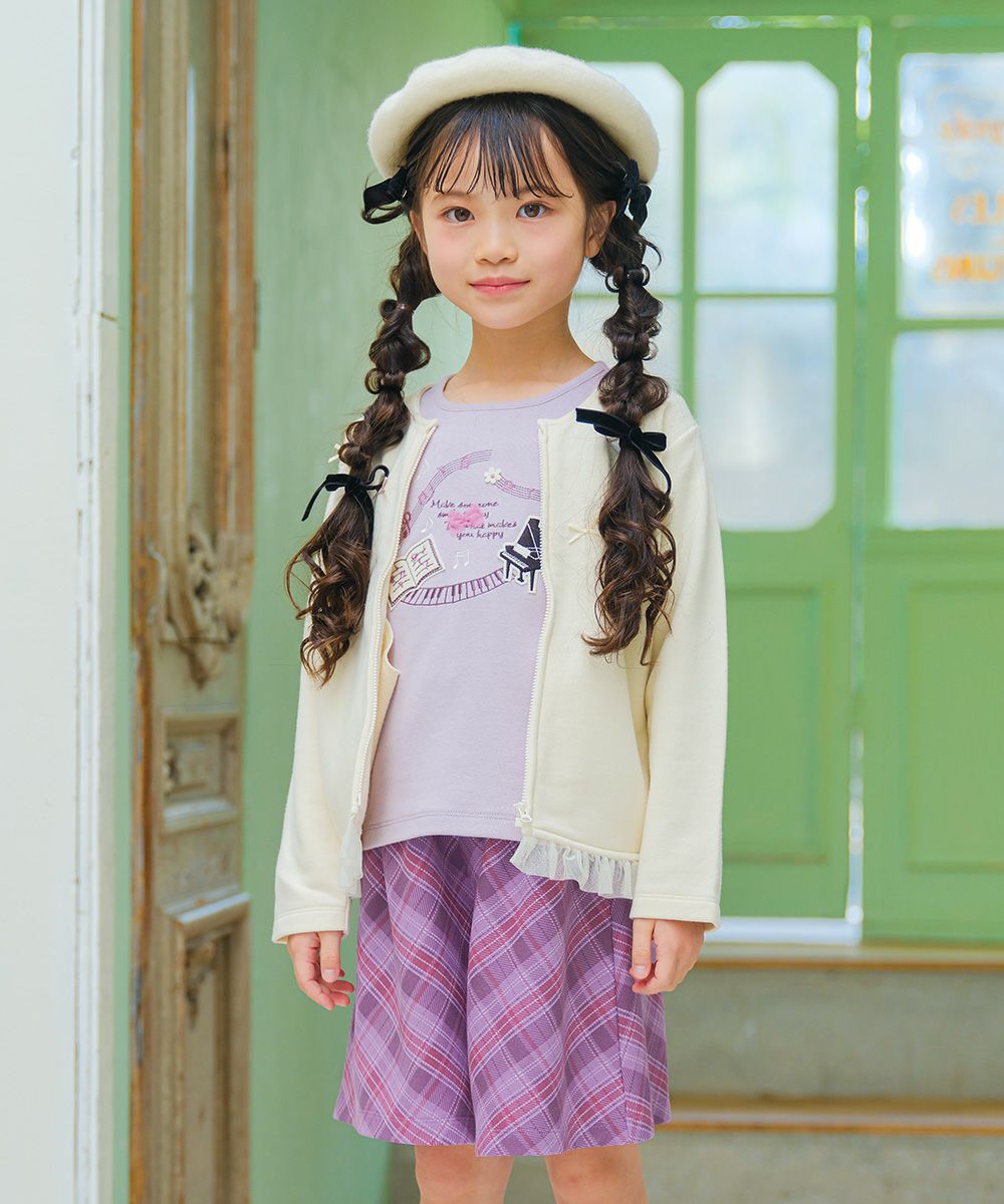 ベビー服 女の子 子ども服 キッズ ジュニア ピアノ 音符 刺? リボン つき カットソー ロンT パープル(91) モデル画像全身