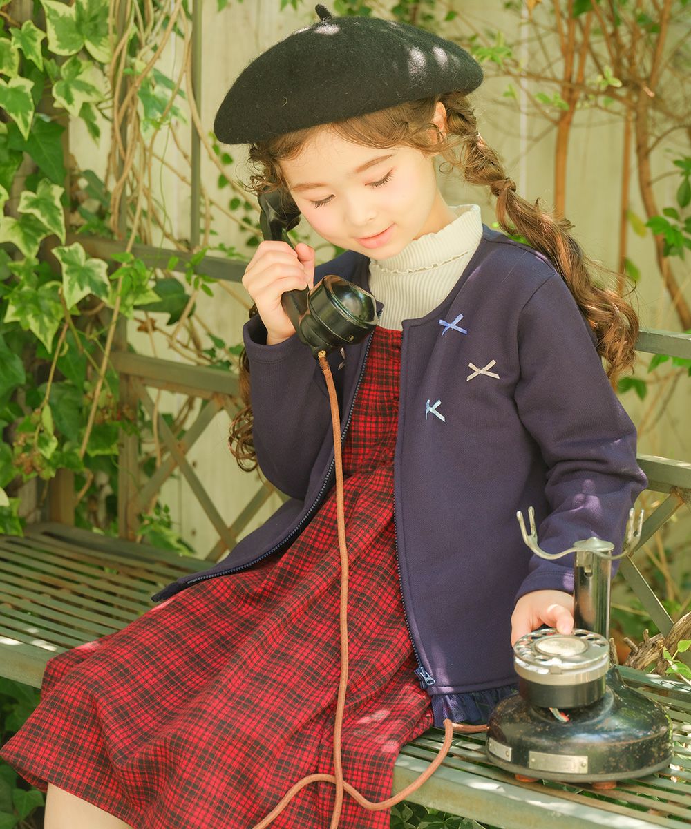 ベビー服 女の子 リボンつき チュールフリル 裏毛カーディガン ネイビー(06) モデル画像1