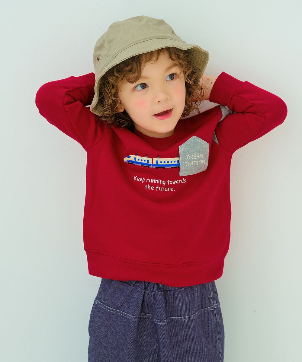 ベビー服 男の子 電車ワッペンつき 裏毛トレーナー レッド(03) モデル画像1