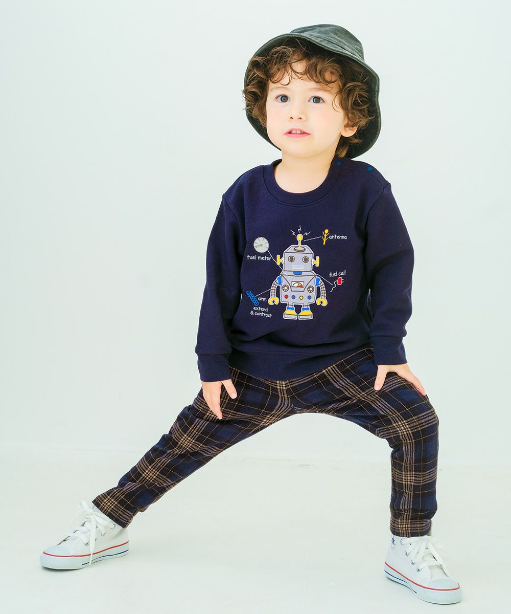 ベビー服 男の子 ロボットワッペン ロゴ刺繍 裏毛トレーナー ネイビー(06) モデル画像全身
